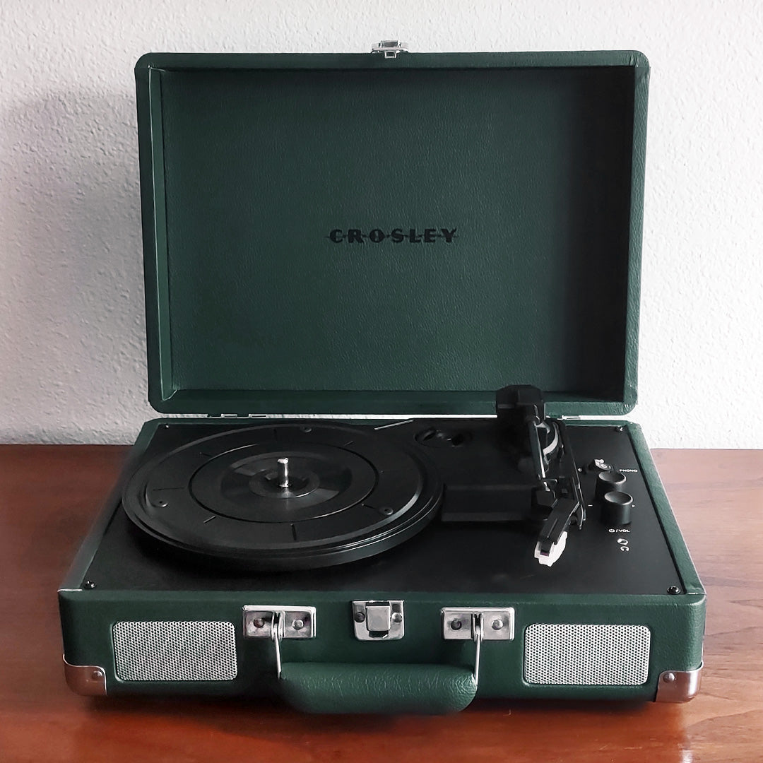 crosley cruiser plus suitcase turntable - dark emerald – Moonlight